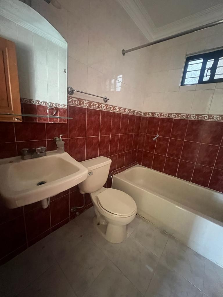 apartamentos - Apartamento en venta en Ensanche Quisqueya (L. C. )  4