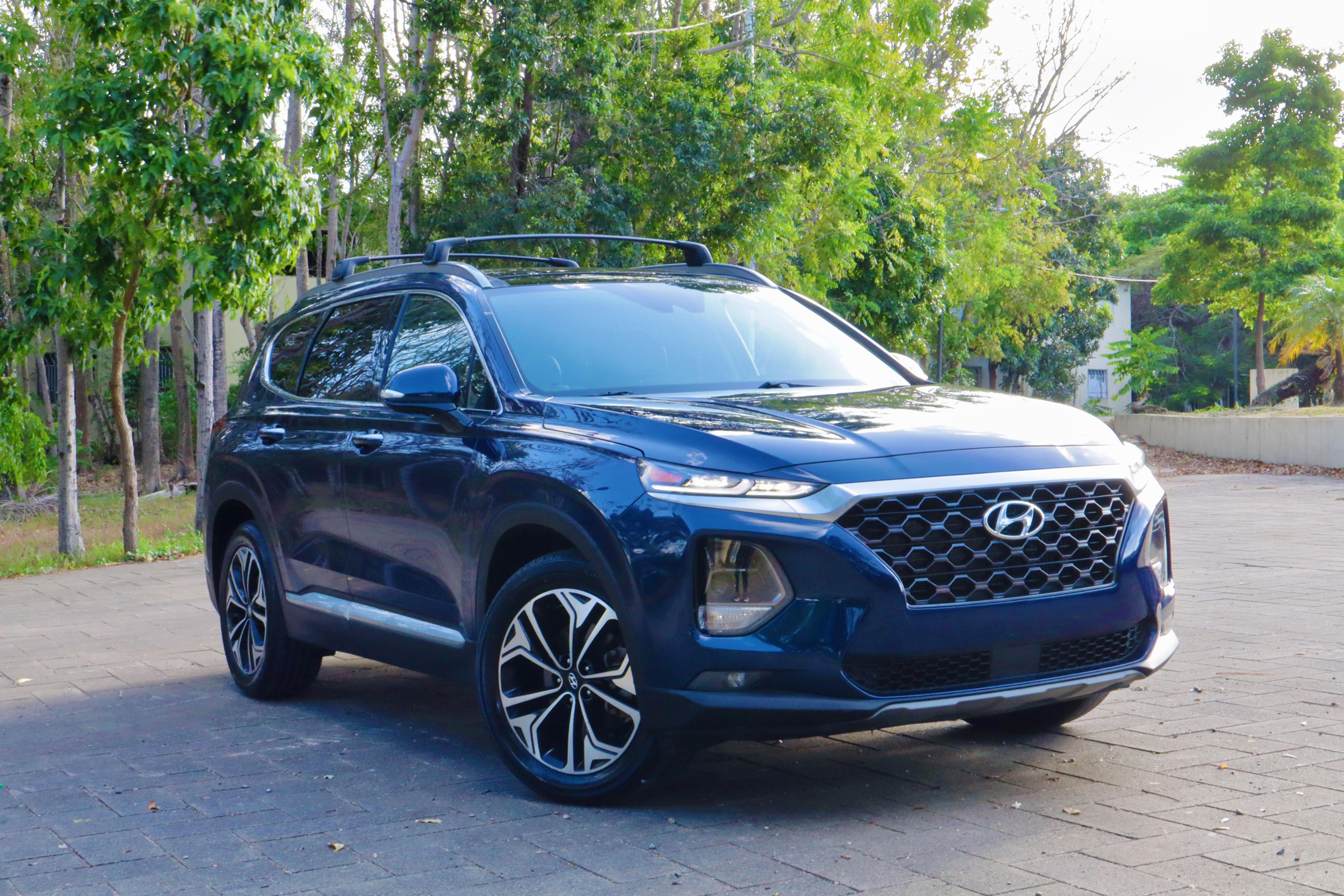 jeepetas y camionetas - Aprovecha y montate en esta lujosa confortable hyundai santa fe limited 2019 