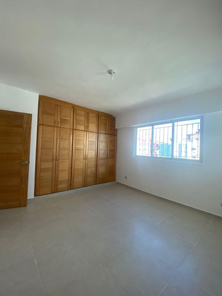 apartamentos - Hermoso apartamento en Evaristo Morales 2