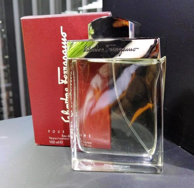 Perfume Ferragamos - AL POR MAYOR Y AL DETALLE 