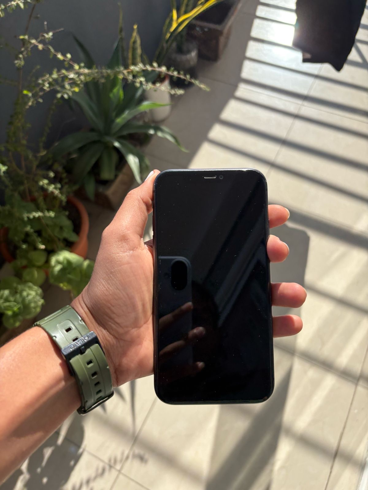 celulares y tabletas - iPhone 11 - 64GB - Como Nuevo 1