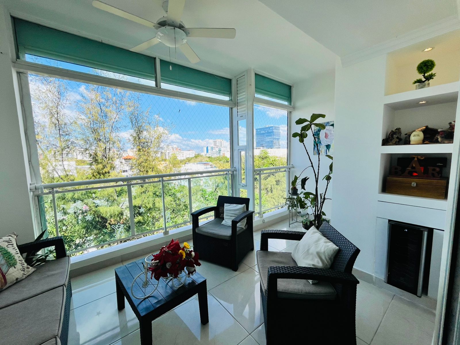 apartamentos - Se alquila apart de 3 Hab amueblado 3