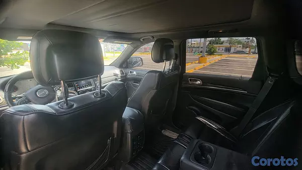jeepetas y camionetas - Jeep Grand Cherokee Overland 2014 4x4  8