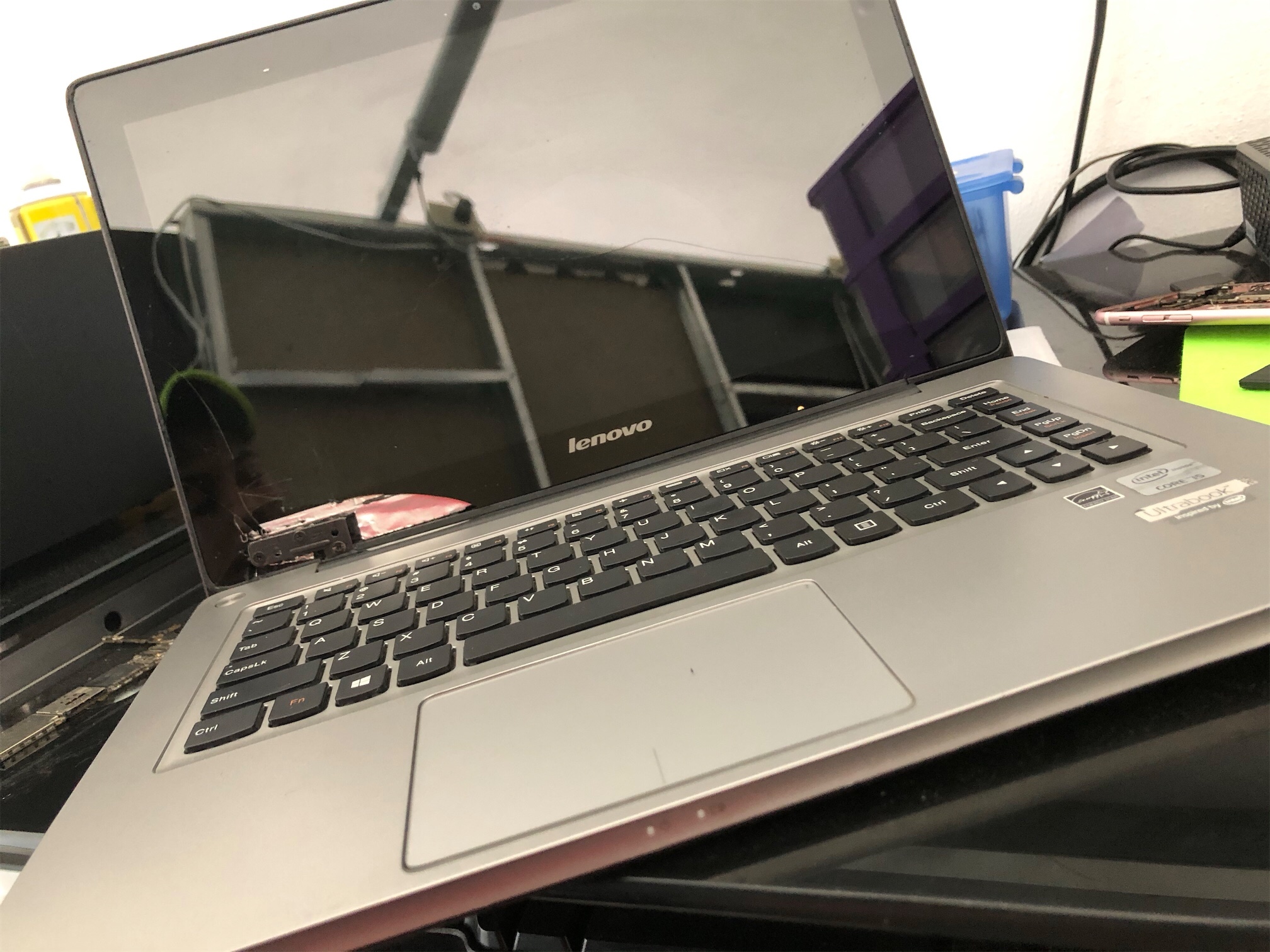 computadoras y laptops - Laptop Lenovo U310 Touch