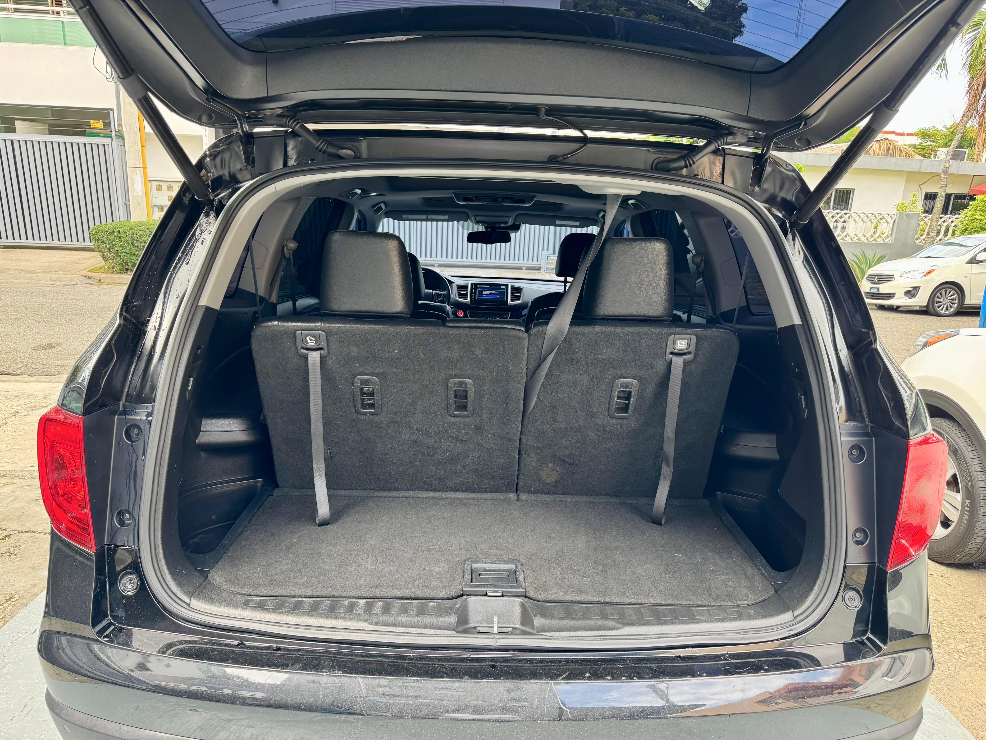 jeepetas y camionetas - Honda pilot Elitte 2017 4x4 8