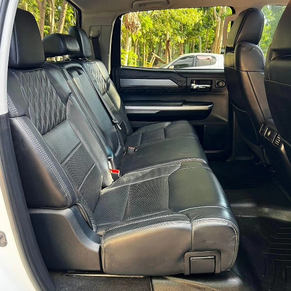 jeepetas y camionetas - Toyota tundra platinum 2017 3