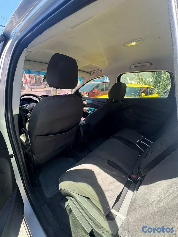 jeepetas y camionetas - Ford Escape SE 2.5 2014
 5