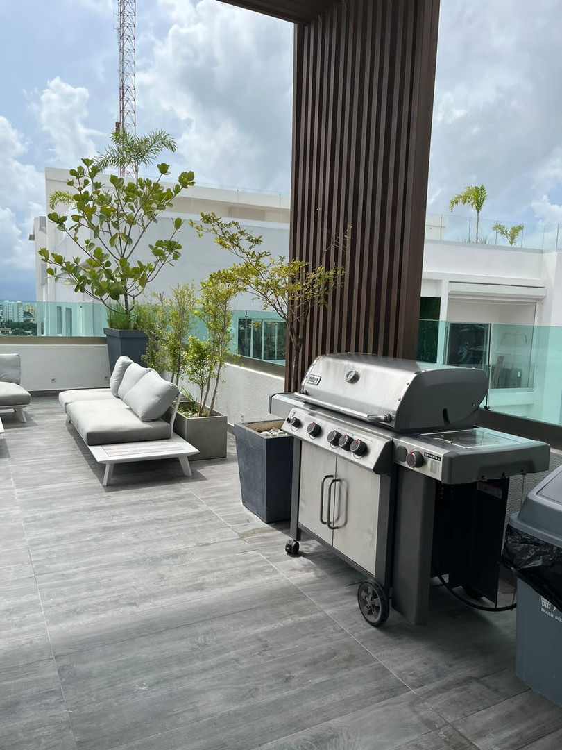 apartamentos - Apartamento en venta en Evaristo Morales, Distrito Nacional (A.N) 2