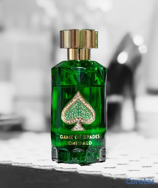 salud y belleza - vendo perfume game of Spaces emerald 2