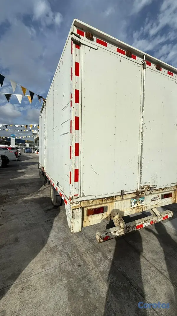 camiones y vehiculos pesados - Mitsubishi Motors Fuso 2018 9