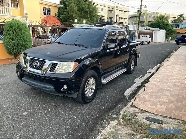 jeepetas y camionetas - Nissan Frontier SV 2