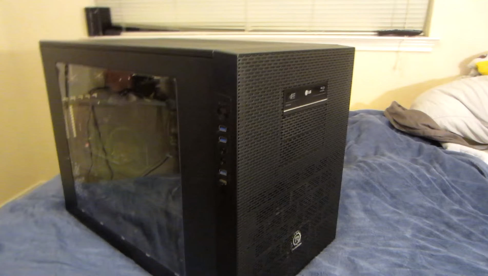 computadoras y laptops - Intel Core i7-7700K 4.2 GHz Quad-Core Processor + ACCESORIOS (OPCIONAL)