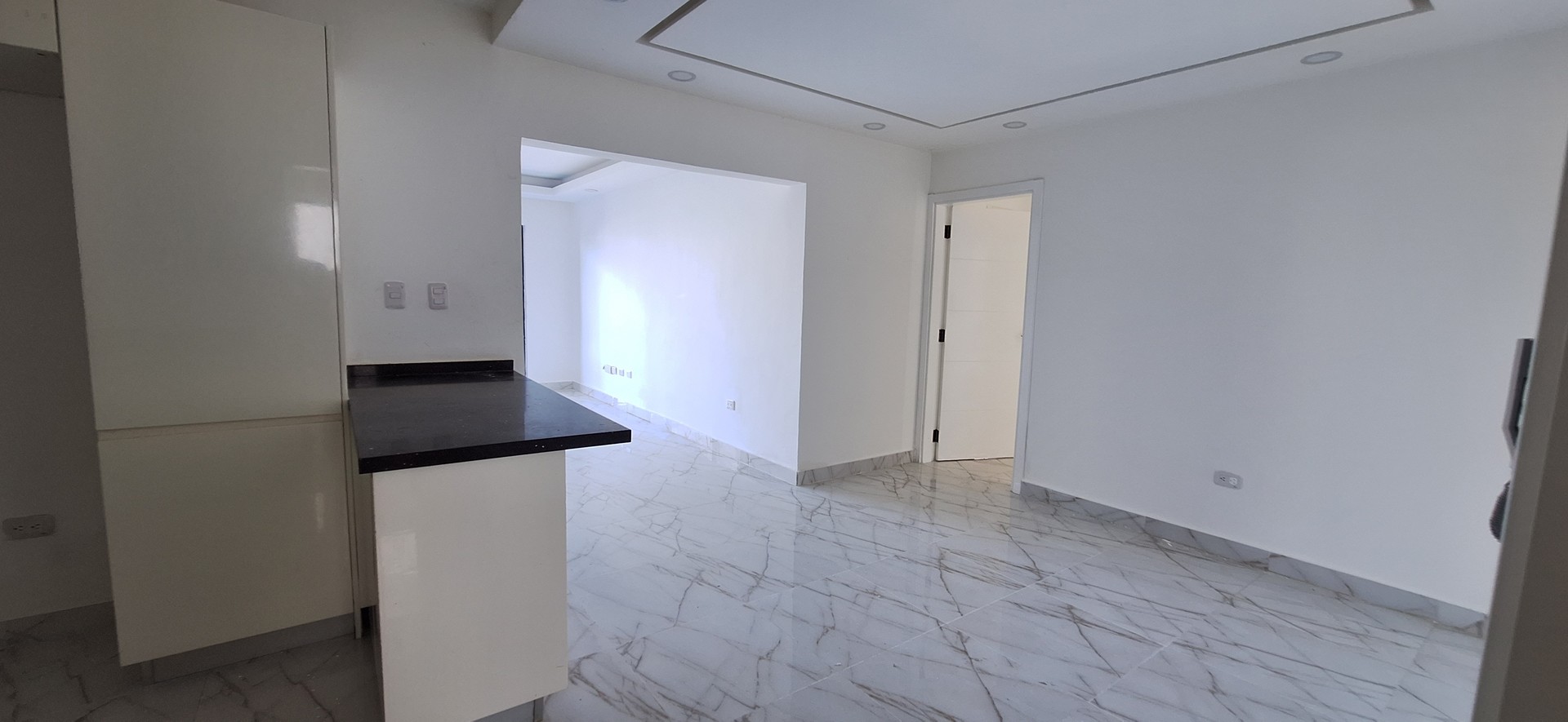 apartamentos - Amplio apartamento de 3 habitaciones. 3