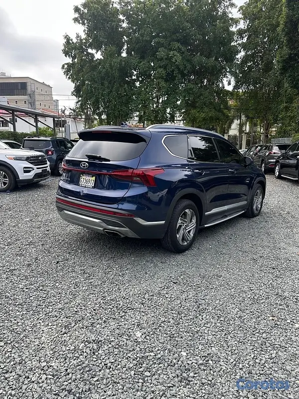 jeepetas y camionetas - Hyundai Santa Fe SEL 2021 (llave inteligente te) 3