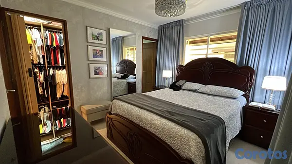 apartamentos - Apartamento Remodelado, con Aire acondicionado, Walking Closet, Inversor, Lampar 10