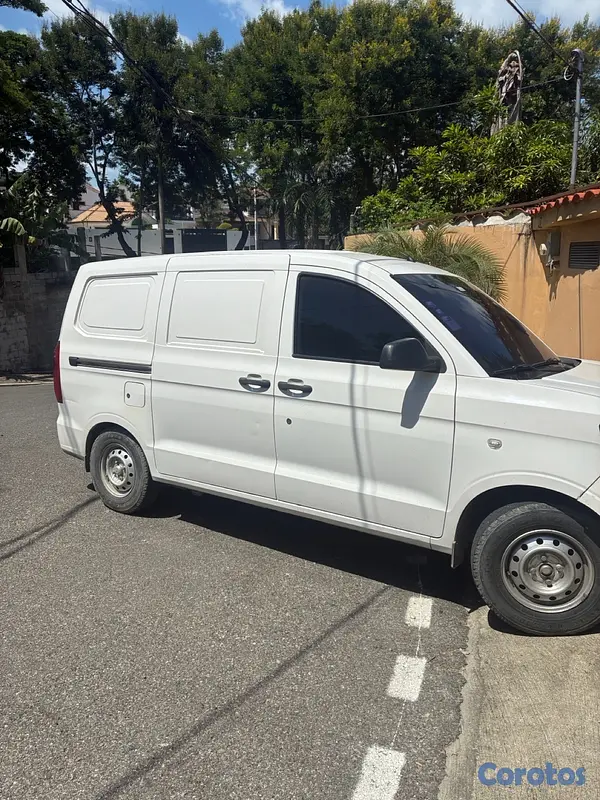 jeepetas y camionetas - Chevrolet N400 2