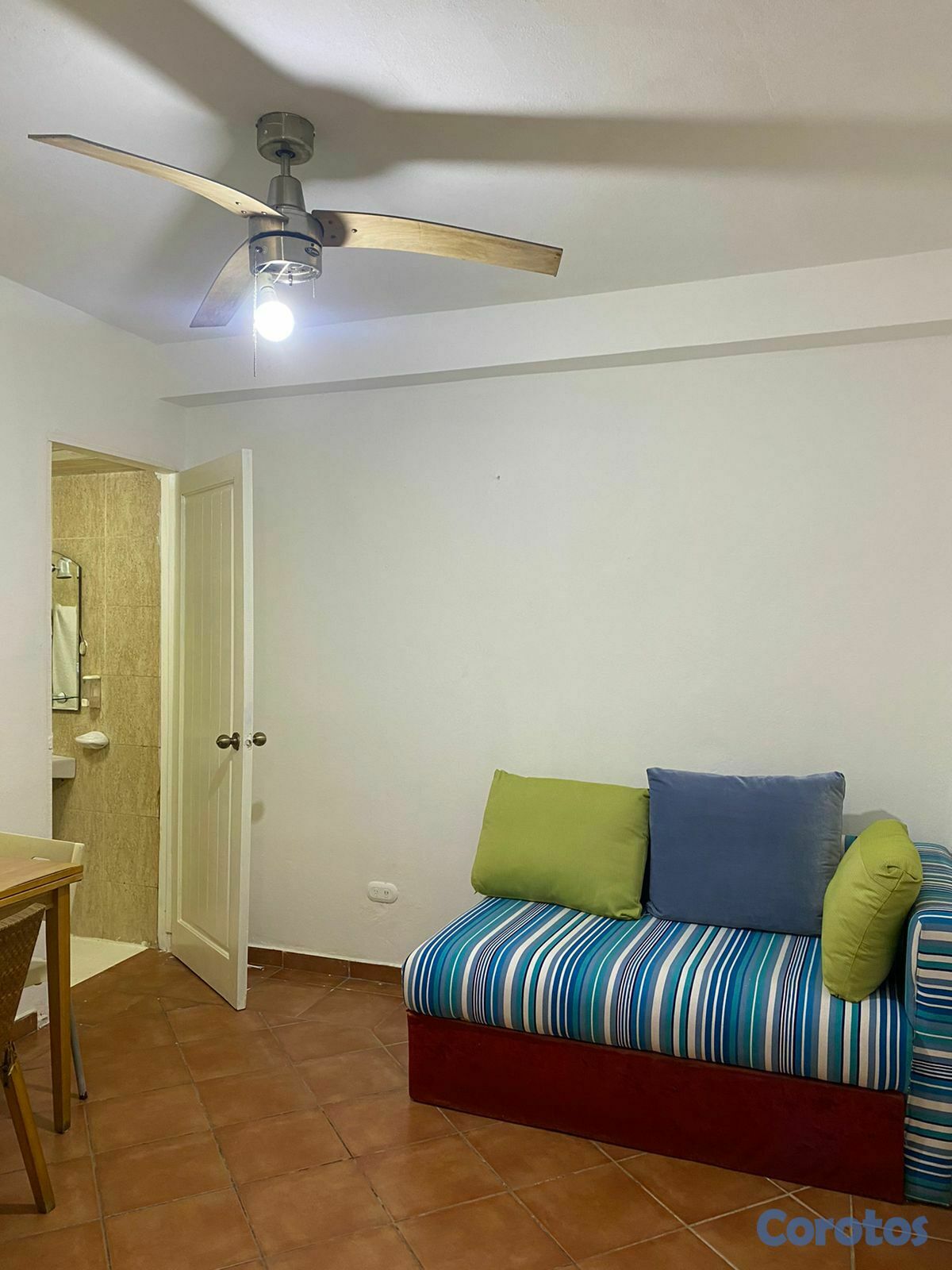 apartamentos - Alquiler Apartamento 1 Habitación, Zona Colonial 1