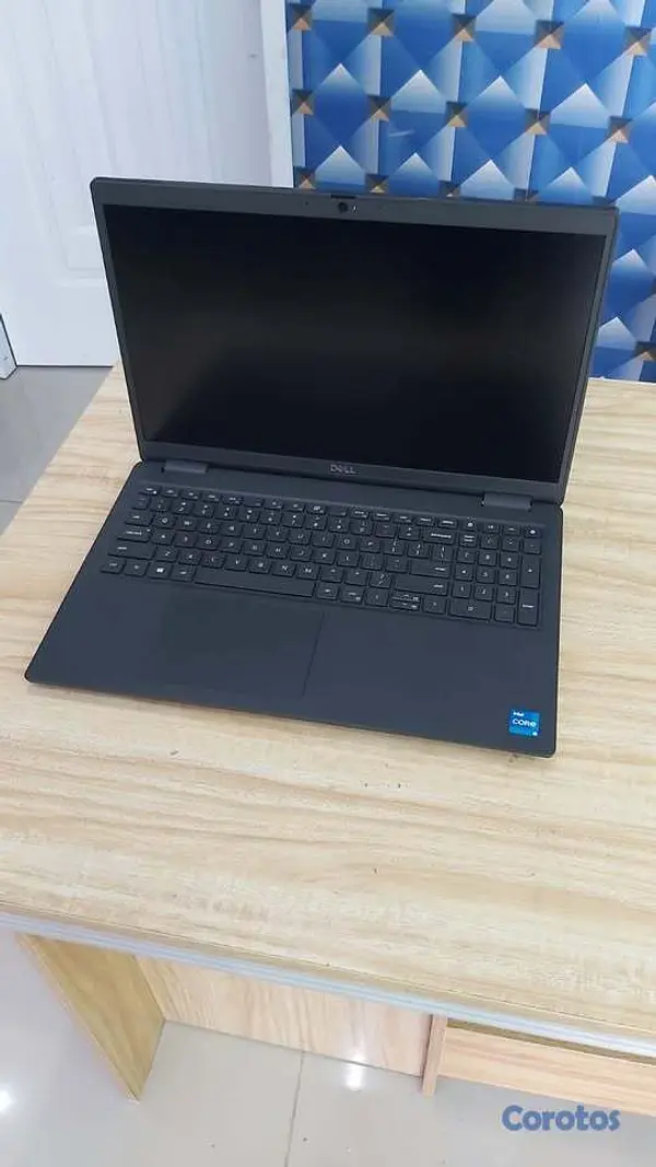 computadoras y laptops - Dell Latitude 3520 Intel Core i5 11va Generacion 5 3