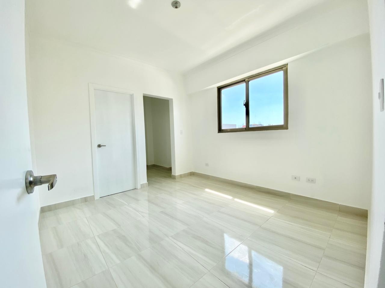 apartamentos - Apartamento nuevo en Evaristo Morales  5