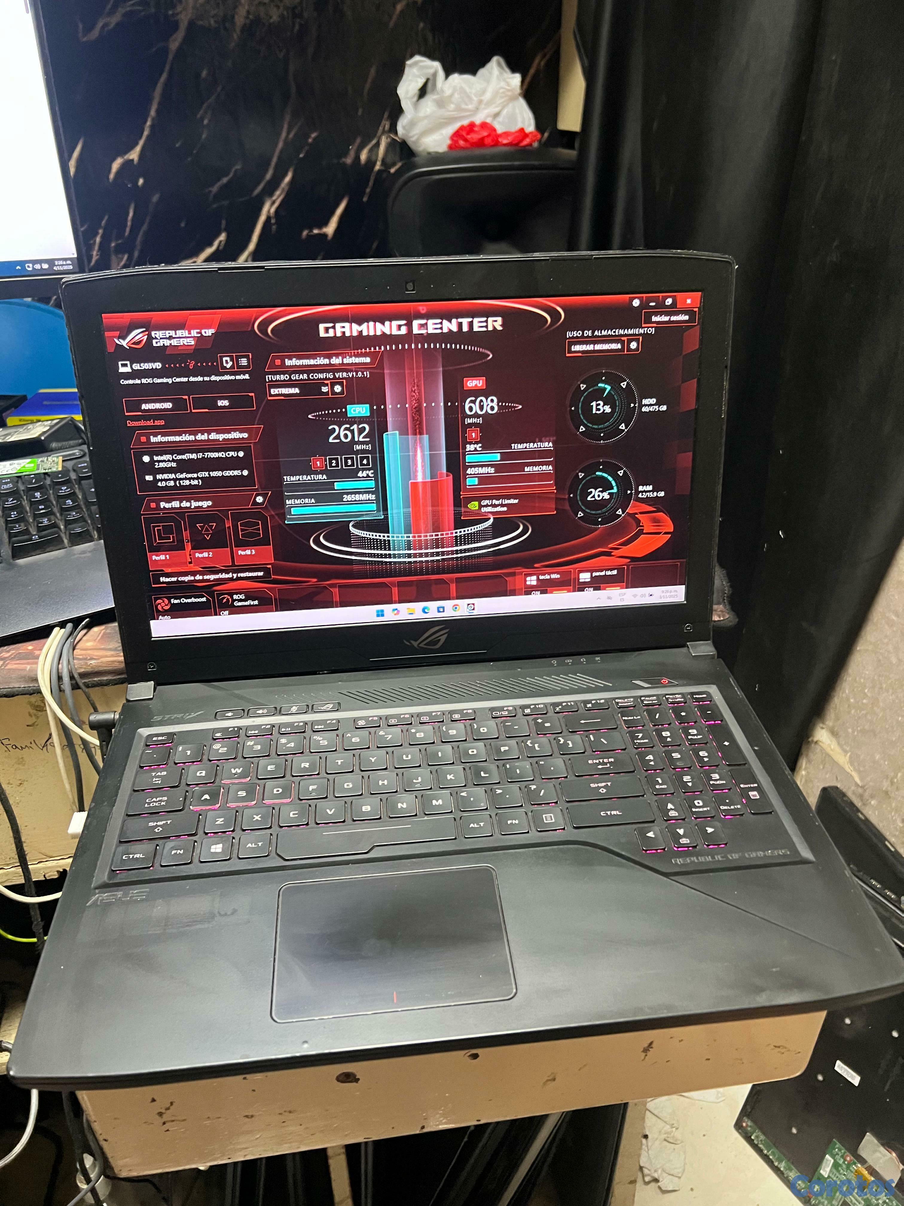 computadoras y laptops - ASUS ROG STRIX /Intel i7-7700HQ @2.80Ghz /GTX1050  1