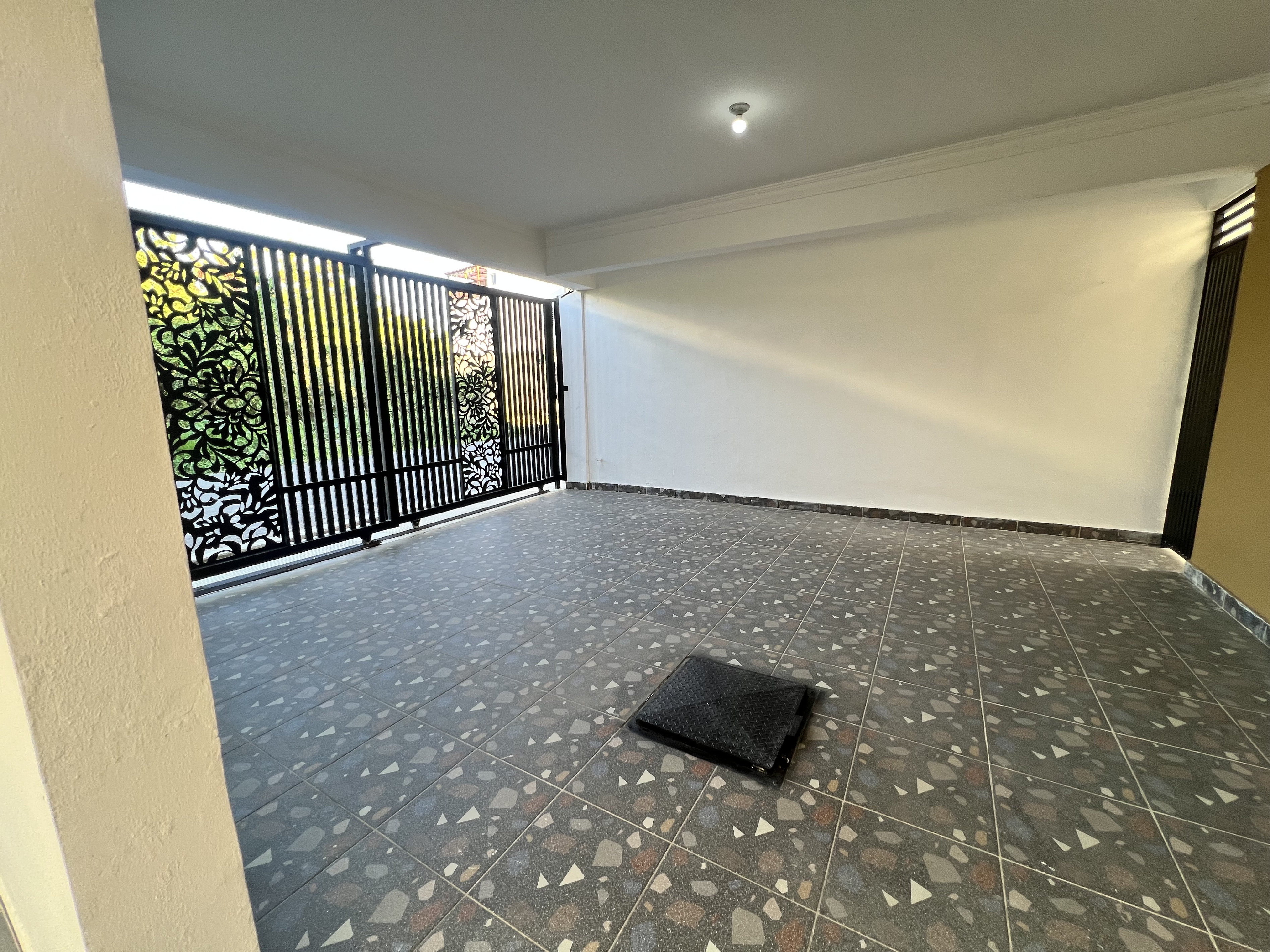 casas - venta de casa en la autopista de san isidro brisa oriental Santo Domingo este  3