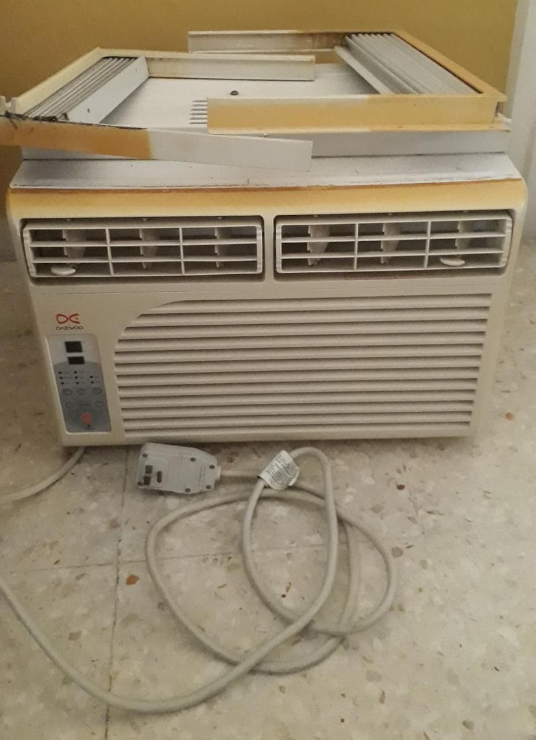 aires acondicionados y abanicos - Aire Acondicionado A/C Daewoo 5,300 BTU