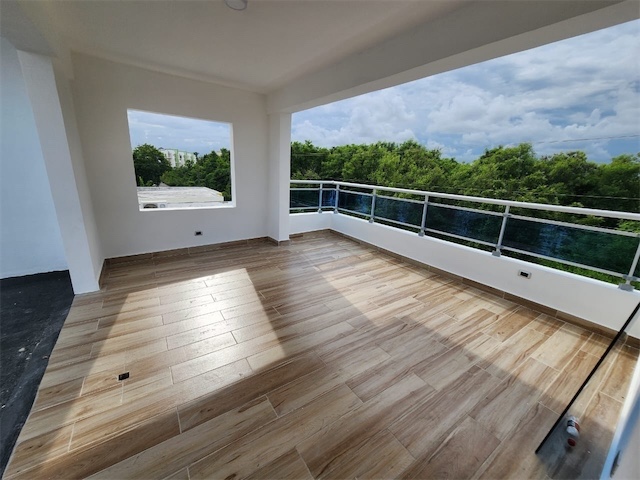 casas - Venta de casa con piscina en la autopista de san Isidro Santo Domingo este  3