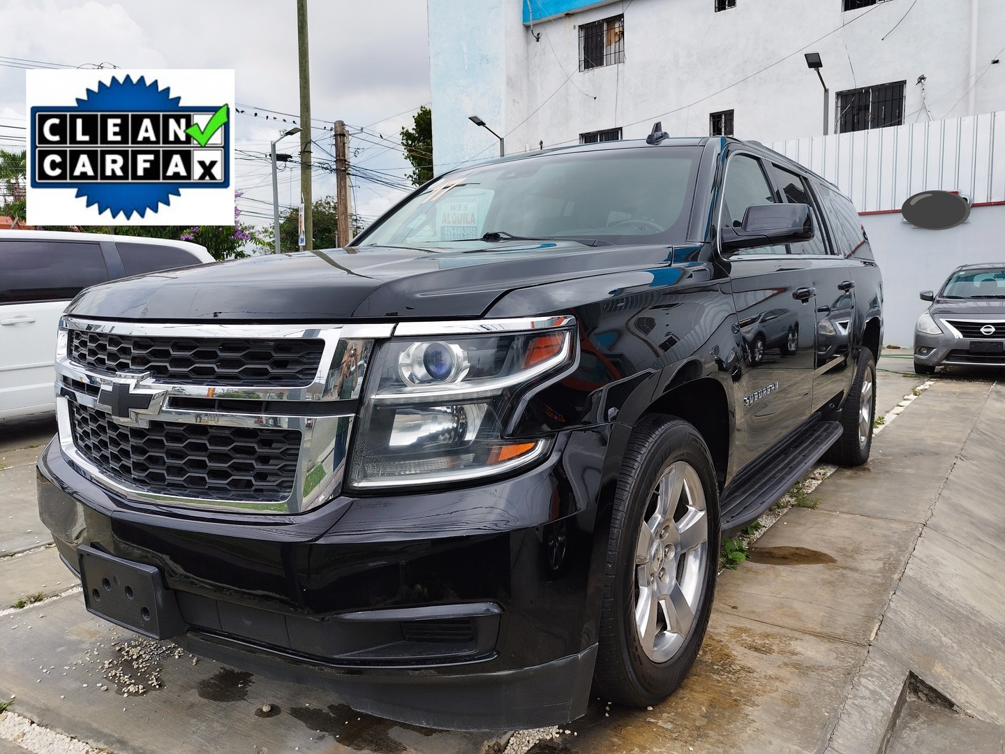 jeepetas y camionetas - 2017 Chevrolet Suburban LT 4x4 