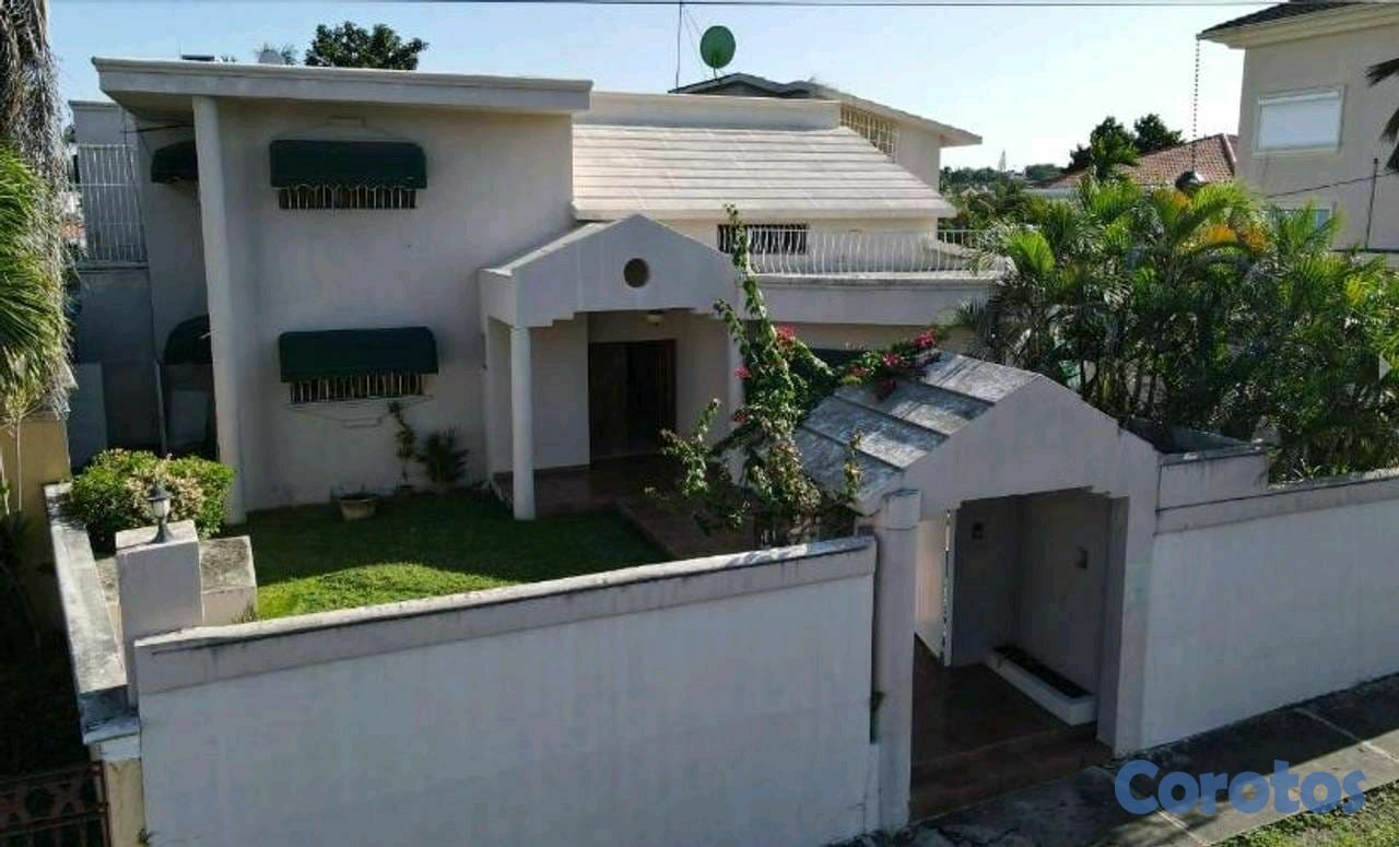 casas - Casa de 2 niveles en venta- Los Ríos  8