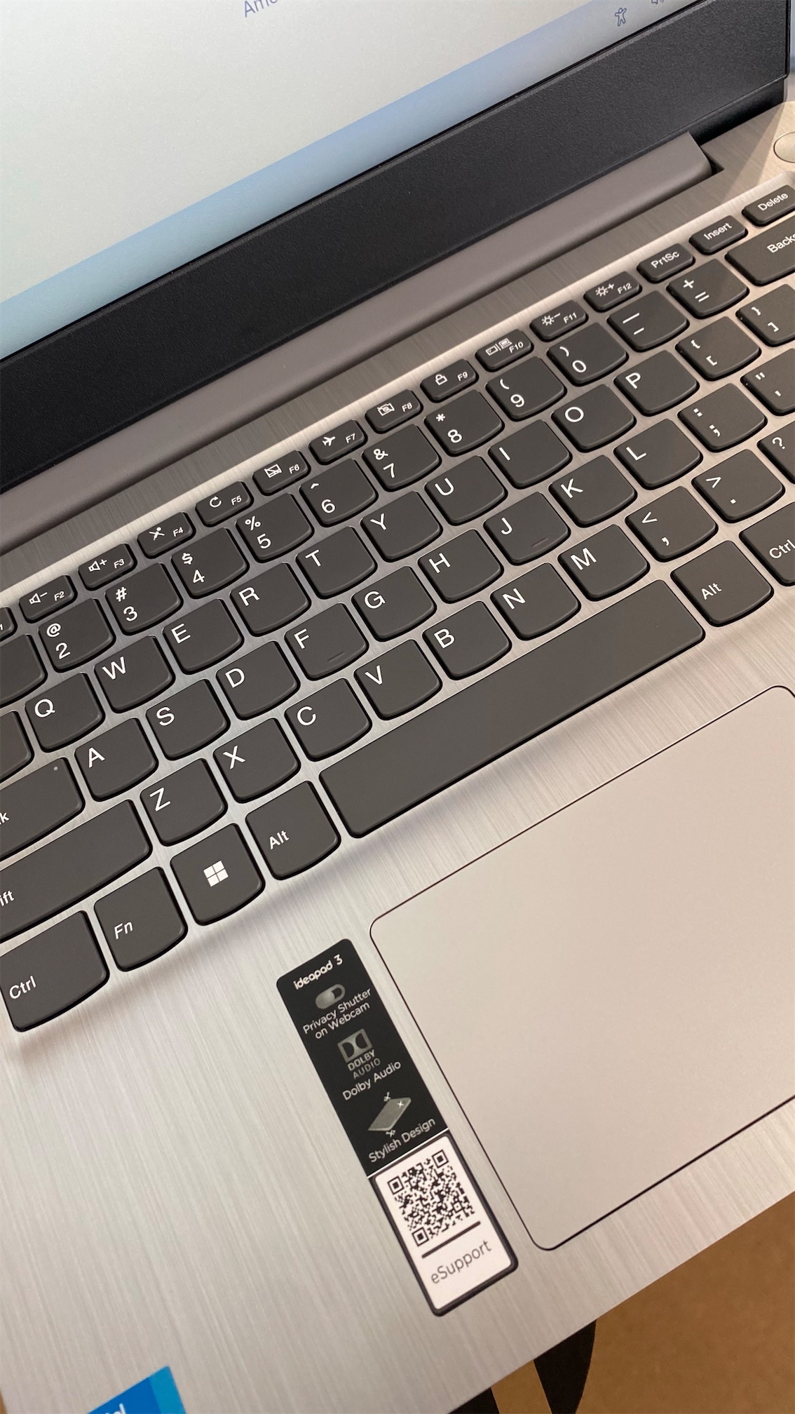 computadoras y laptops - Laptop lenovo ideapad 3 i3 11th 8gb de ram 128Gb SSD 14 pulgada 1