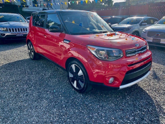jeepetas y camionetas - Kia Soul Plus 2017 Recien Importado 