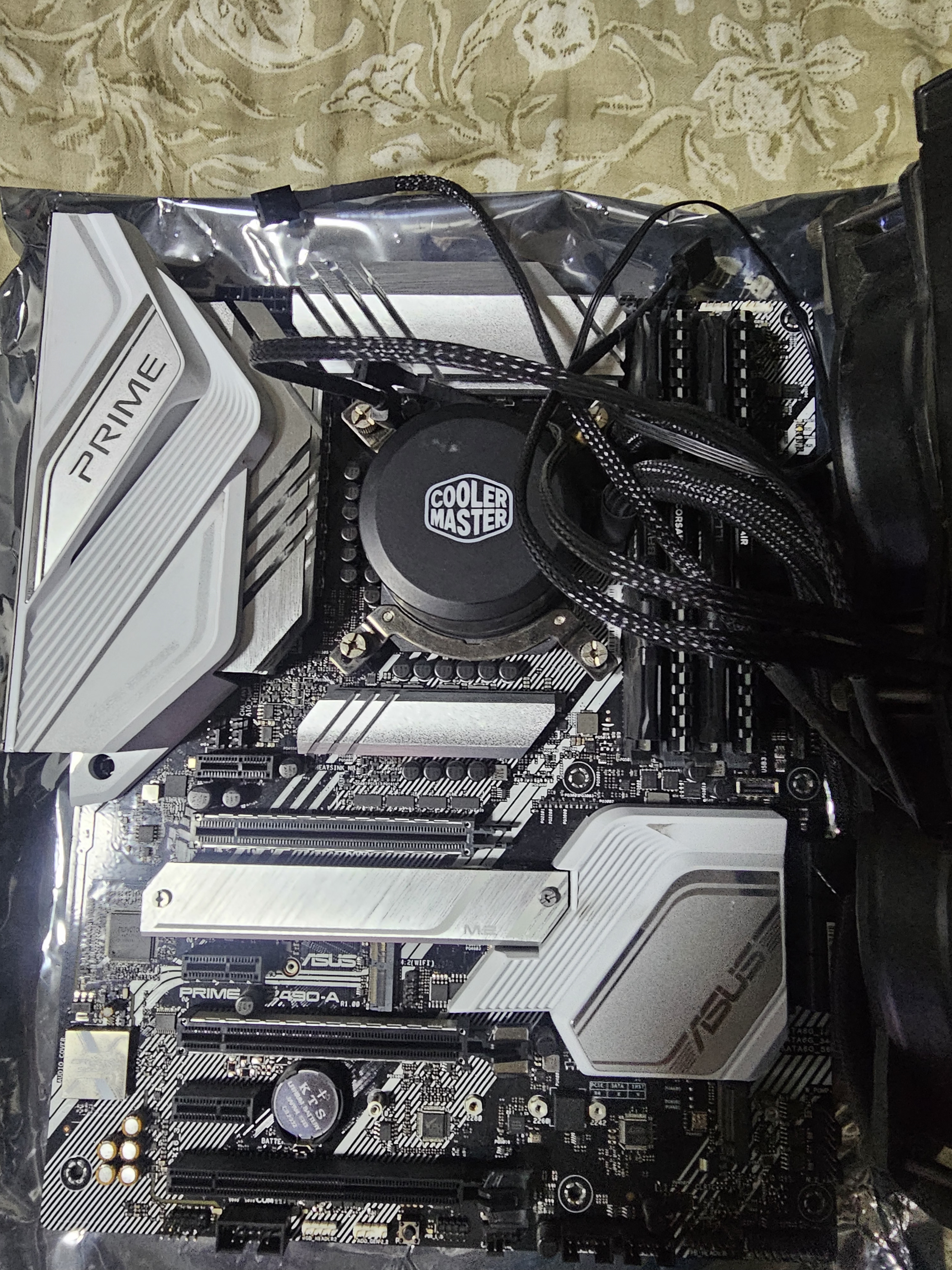 computadoras y laptops - CPU INTEL I9 + MOTHERBOARD + 32GB RAM COMBO 1