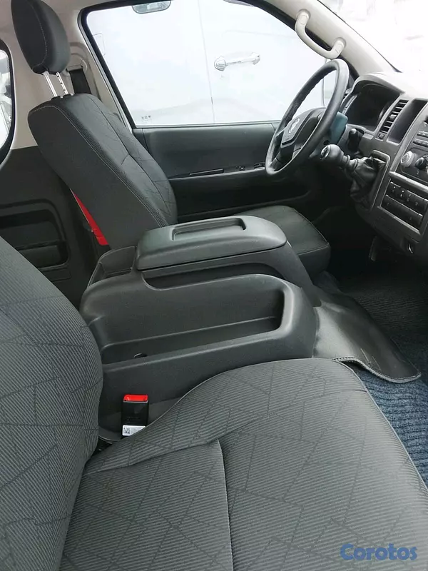 jeepetas y camionetas - minibus foton 2021 9