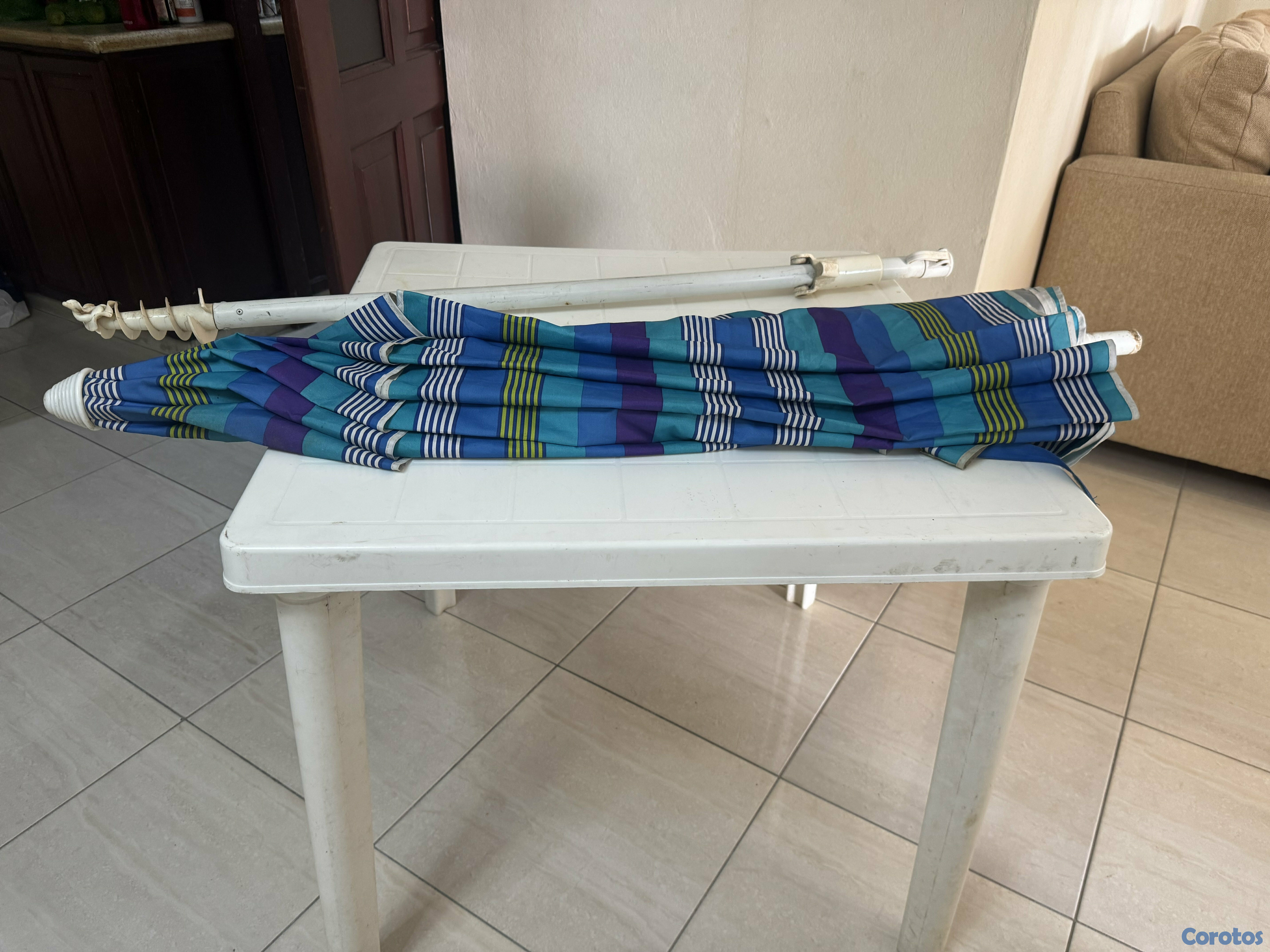 muebles y colchones - mesa plástica con toldo 1