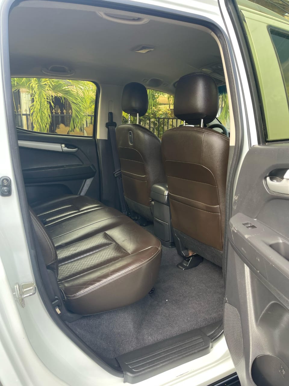 jeepetas y camionetas - Isuzu dmax 2013 8
