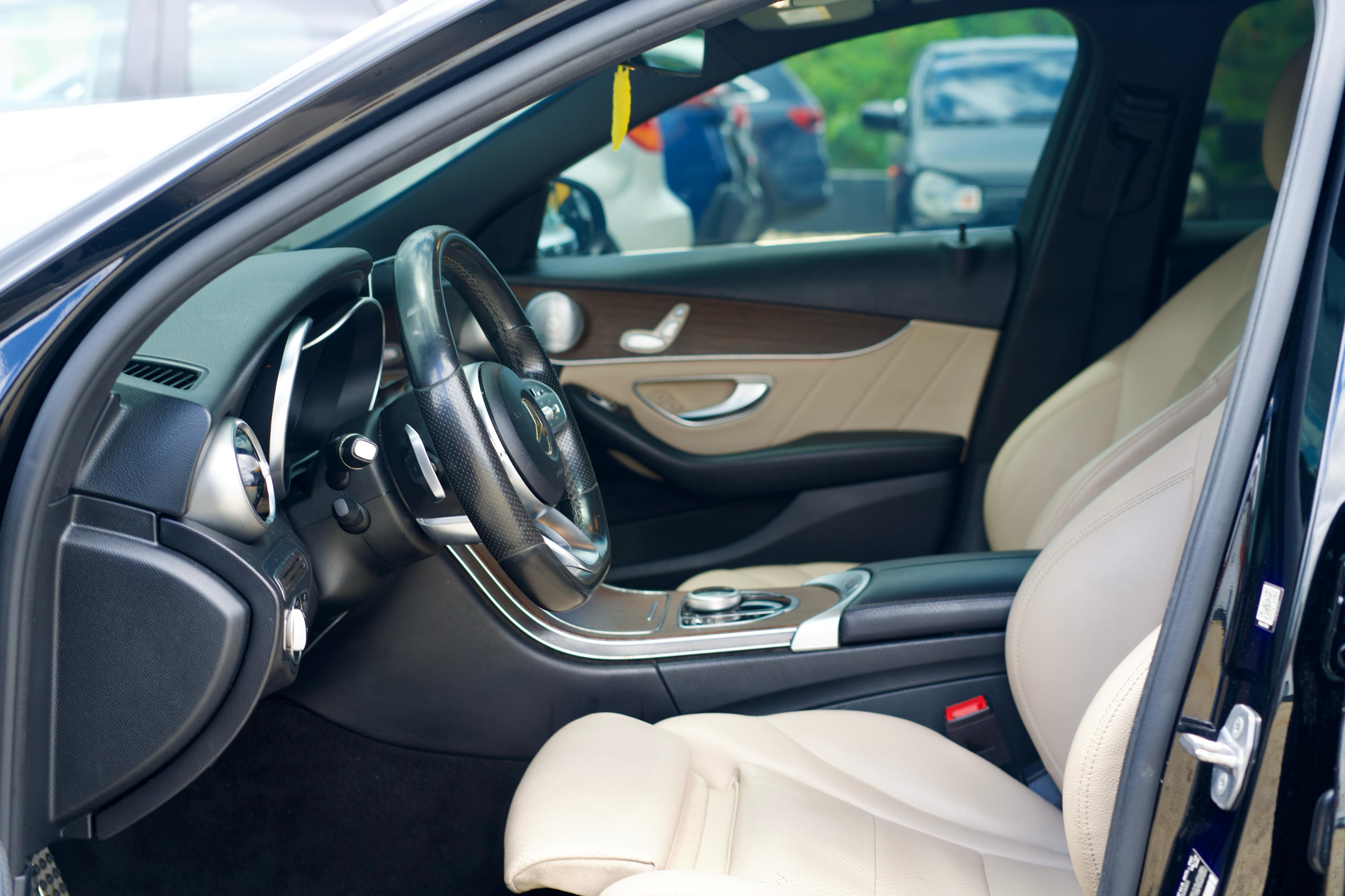 carros - Mercedes Benz C300 2019 9