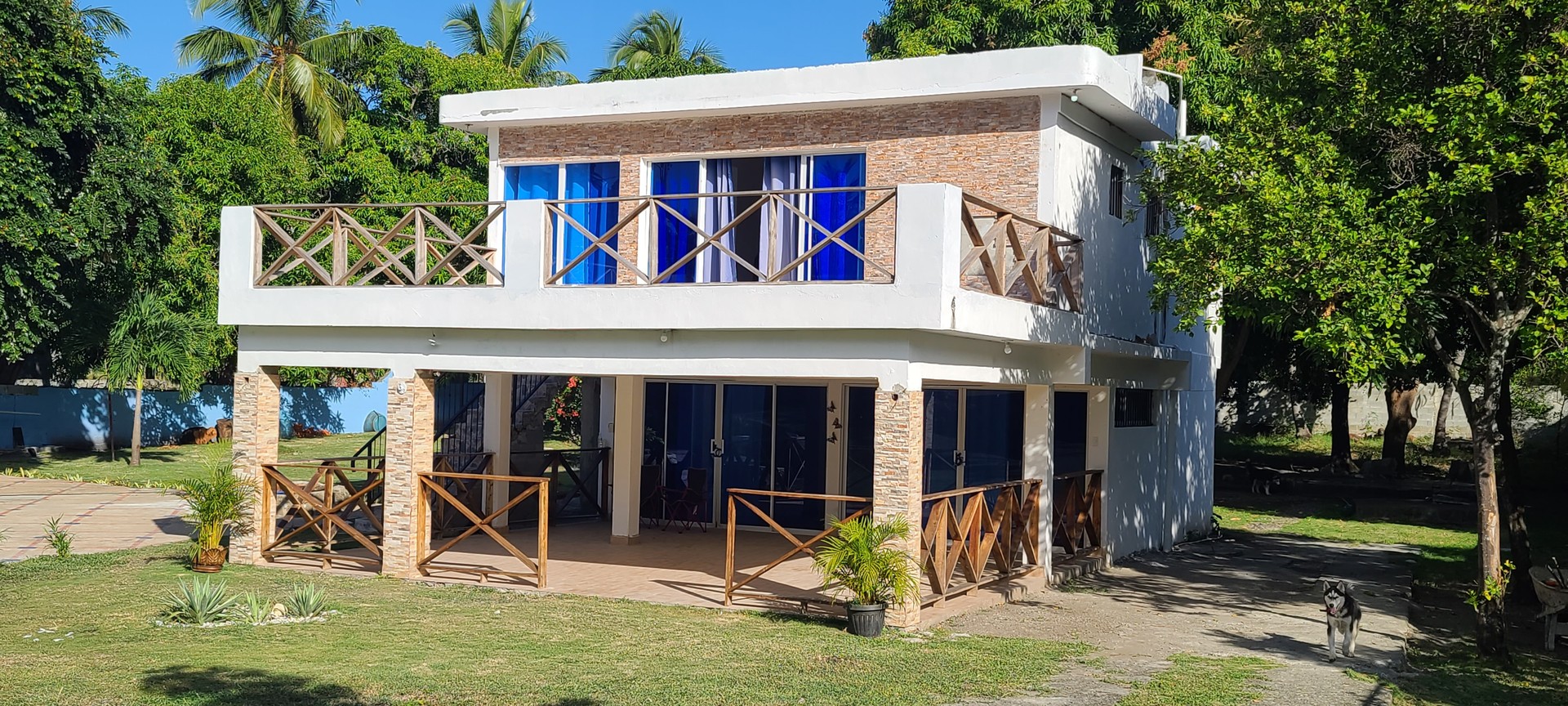 casas vacacionales y villas - Hermosa Villa de alquiler para vacacionar Paya, Bani