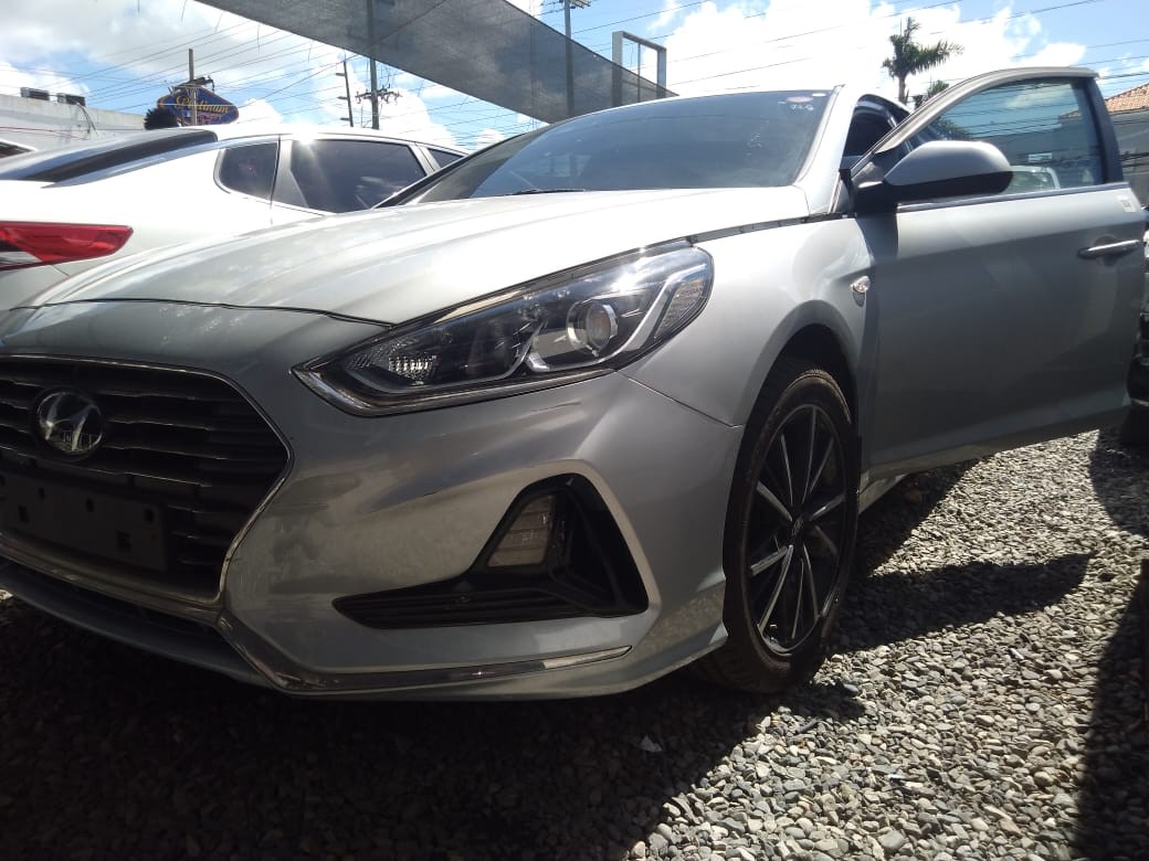 carros - HYUNDAI SONATA 2018 GRIS 5