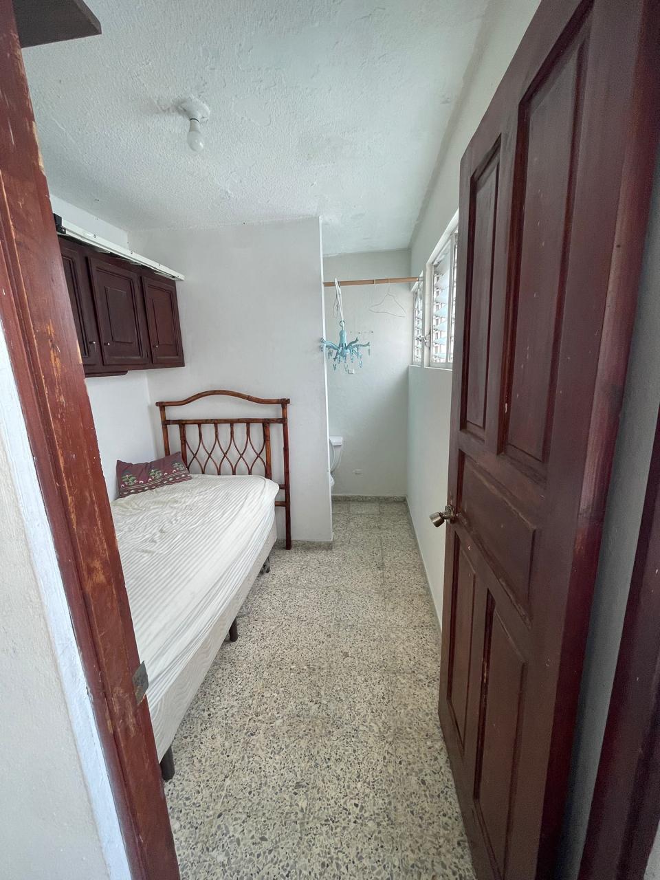 apartamentos - APARTAMENTO EN ALQUILER AMUEBLADO EN GAZCUE 8
