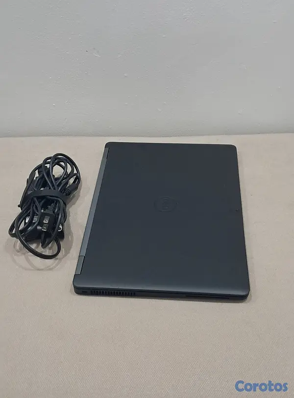 computadoras y laptops - Laptop Dell i7 128GB SSD M.2 8GB DDR4 5