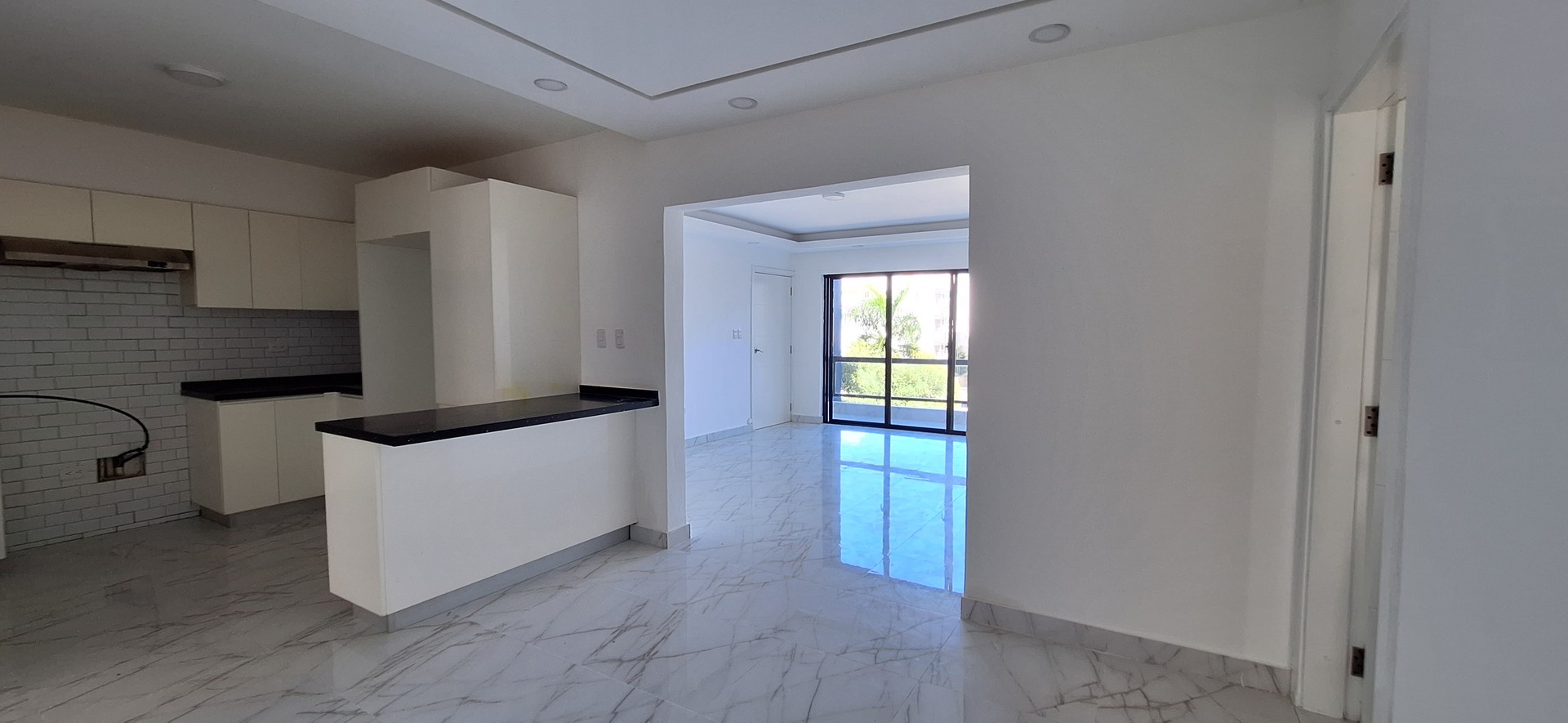 apartamentos - Amplio apartamento de 3 habitaciones. 4