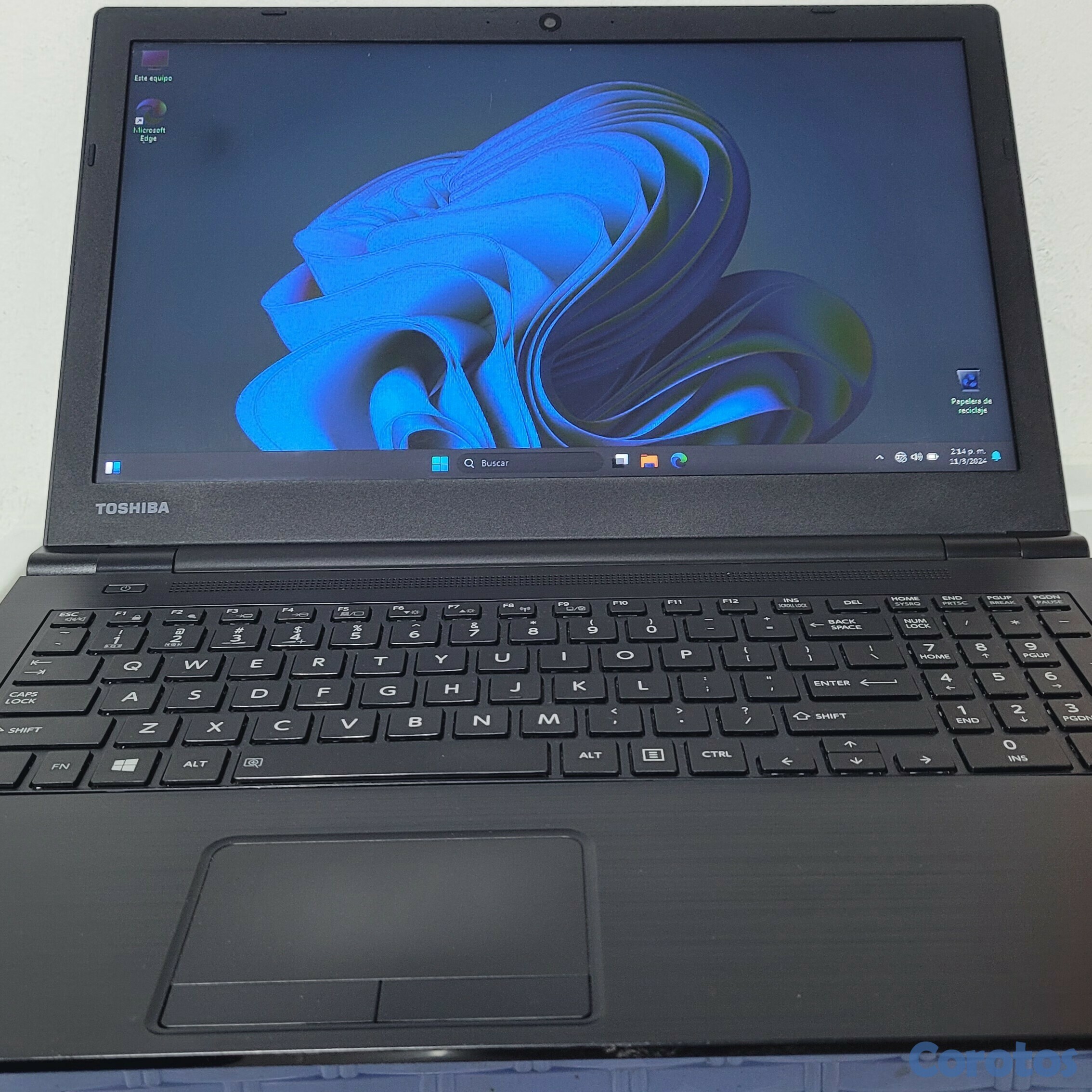 computadoras y laptops - toshiba 17 Pulg Core i5 8va Ram 16gb Disco 256gb SSD Video 8gb