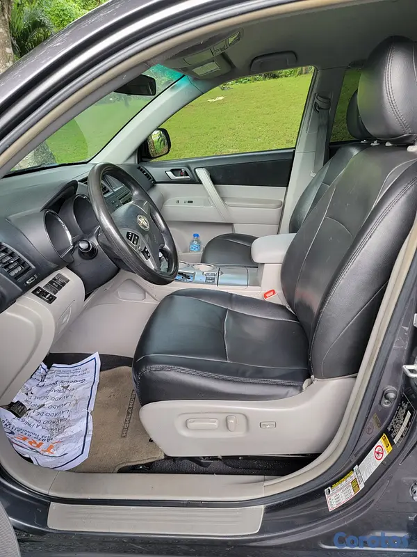 jeepetas y camionetas - Vendo Toyota Highlander 3