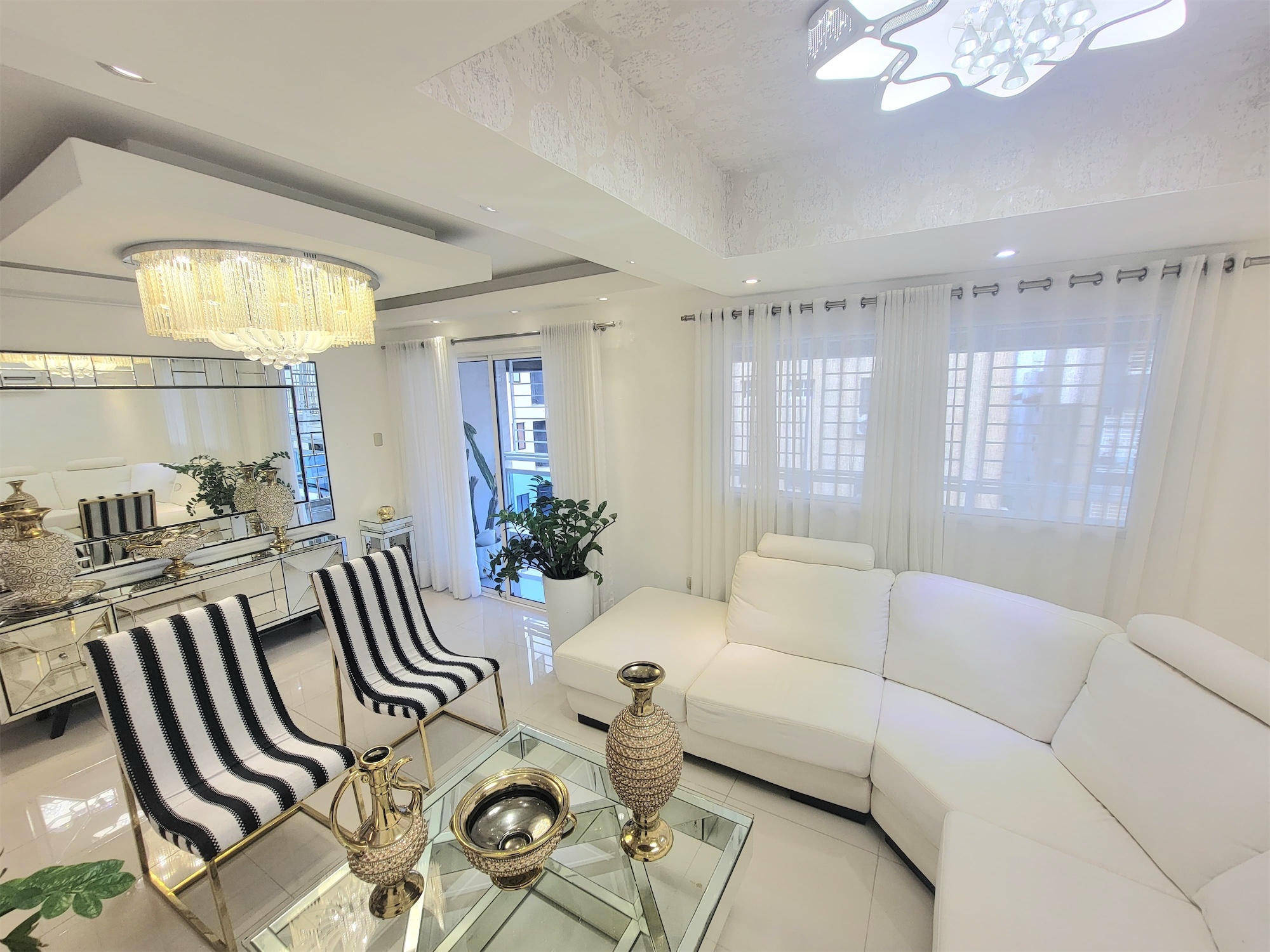 apartamentos - Venta de penthouse con jacuzzi de 299mts próximo a la avenida España  8