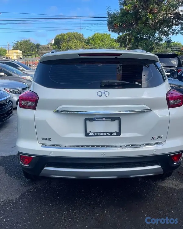 jeepetas y camionetas - BAIC ELITE X35 2018 5