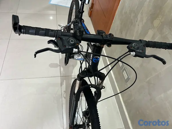 hobby y coleccion - Bicicleta MELOA MTB aro 26 
 2