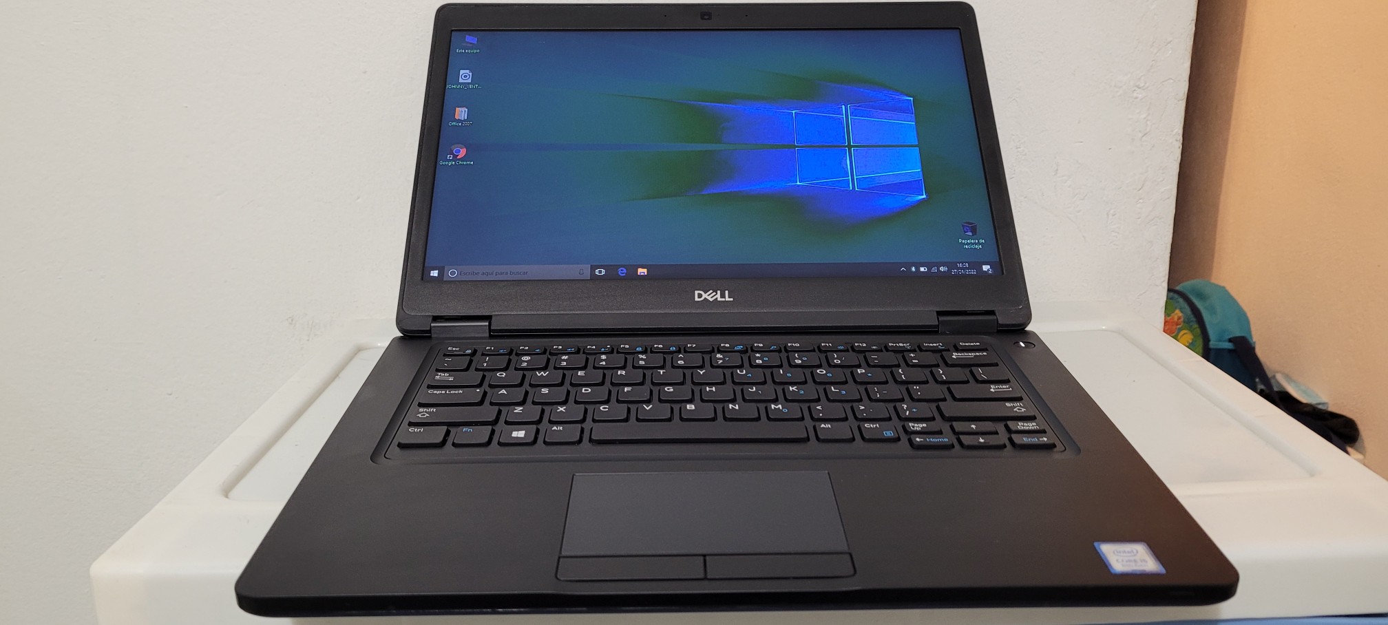computadoras y laptops - Dell 5470 14 Pulg Core i7 6ta Gen Ram 8gb ddr4 Disco 256gb Solido Doble Video