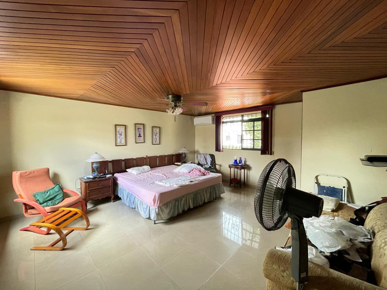 casas - vendo casa en El Millón 