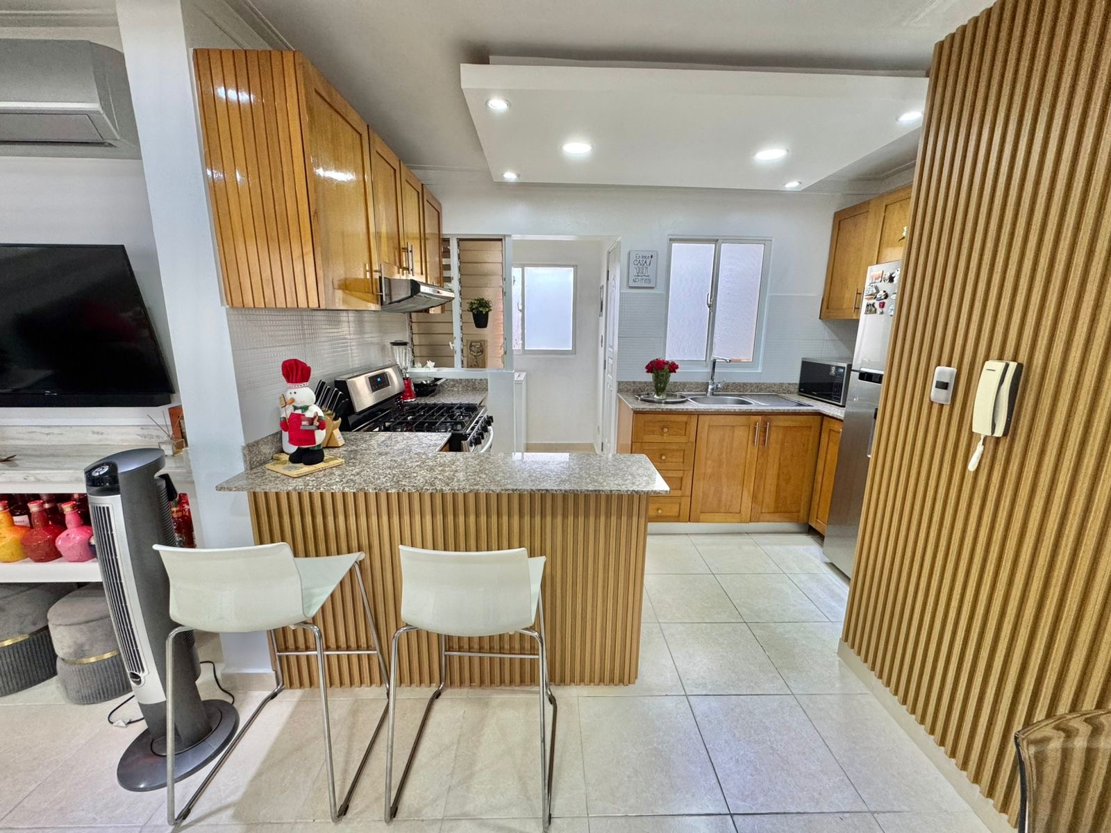 apartamentos - Vendo altos De Arroyo hondo 3 Ph tres hab parqueos 4