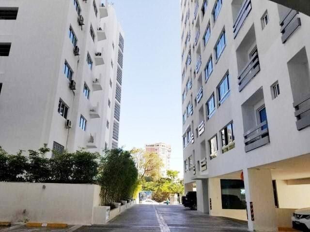 apartamentos - Apartamento piso alto vista al mar en el Vergel Santo Domingo 8